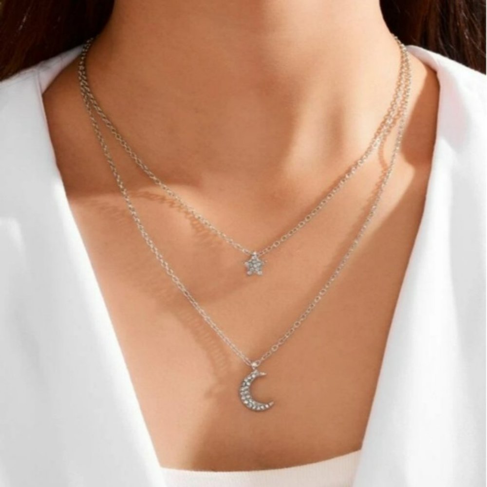 *Willie* Moon and Star Layered Necklace - Picture 3 of 4